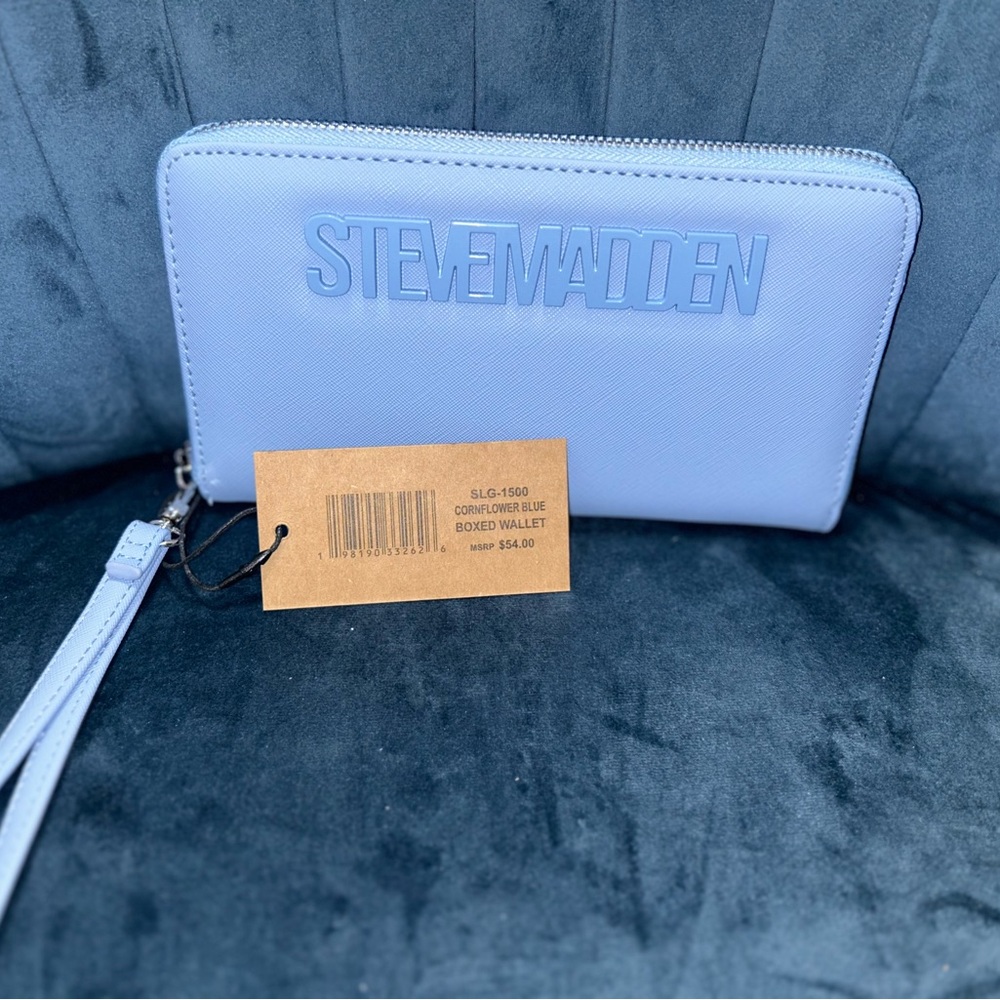 New with tag wristlet